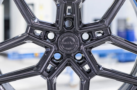 Alu kola Concaver CVR5 Gloss Graphite 1031 5645 11
