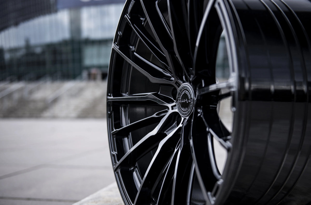 Alu kola Concaver CVR7 Double Tinted Black 1200 1810