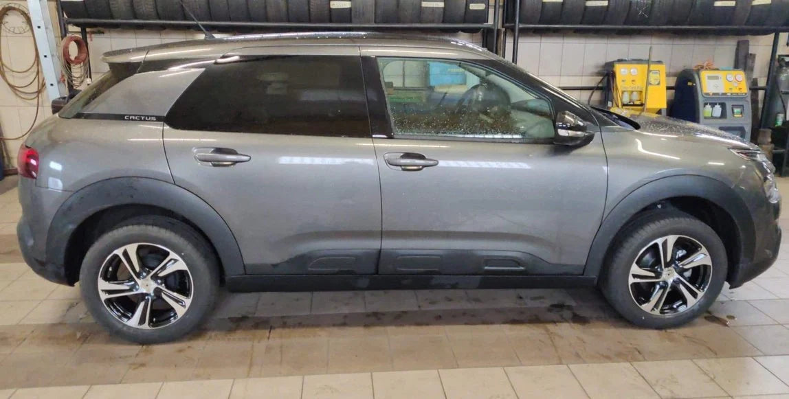 Alu kola pro Citroen F5832 6.5x16 4x108 ET25 65.1 Black Polished | Wheelsup.cz