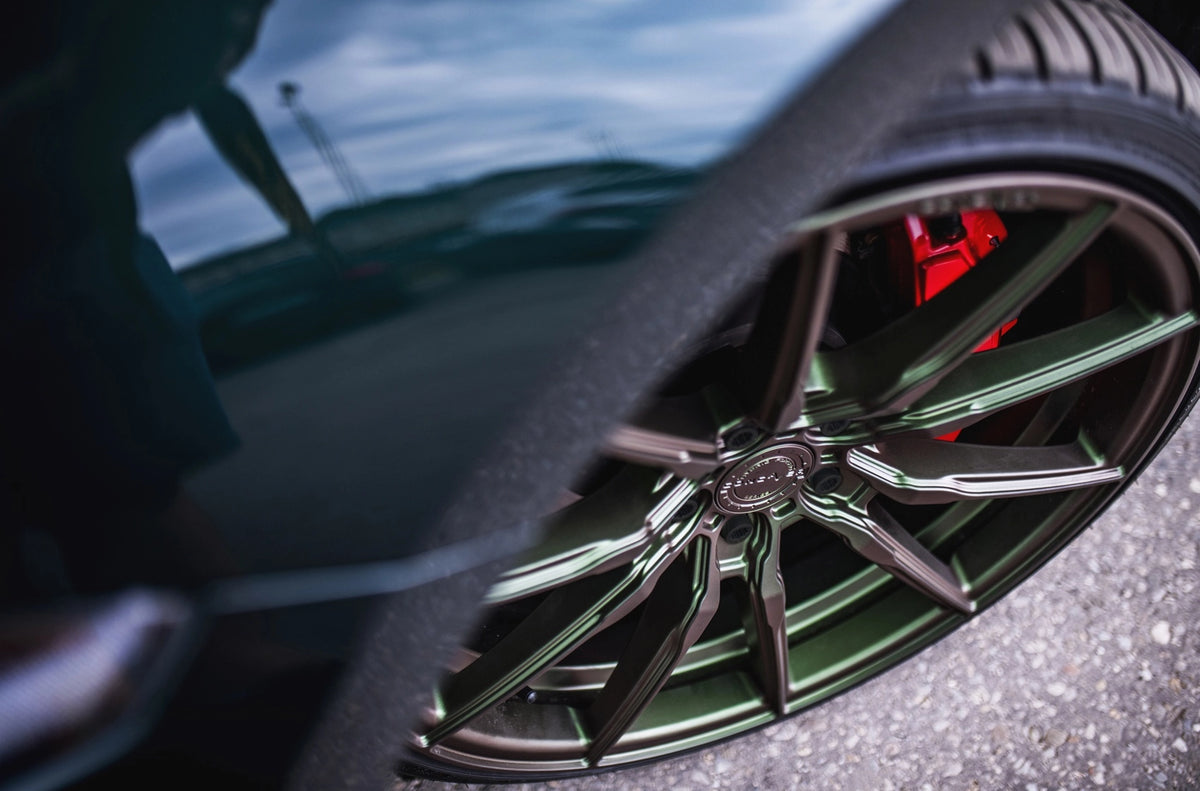 Ford Mustang Concaver CVR4 Matt Bronze Green Chameleon 880 5073.webp