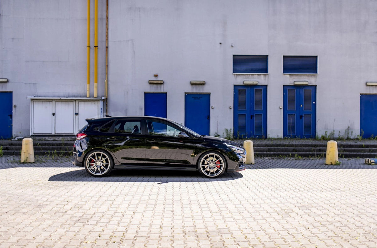 Hyundai I30 I30N Concaver CVR4 Brushed Titanium 258 6969.webp