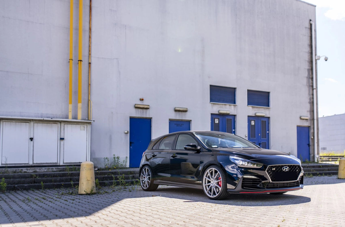 Hyundai I30 I30N Concaver CVR4 Brushed Titanium 258 7524.webp