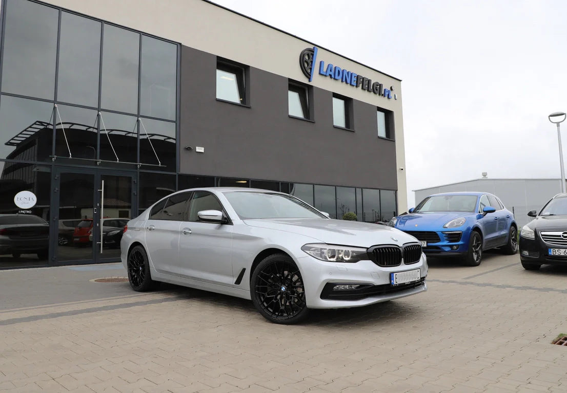 Alu kola pro BMW I0384 8x19 5x112 ET27 66.6 Black | Wheelsup.cz