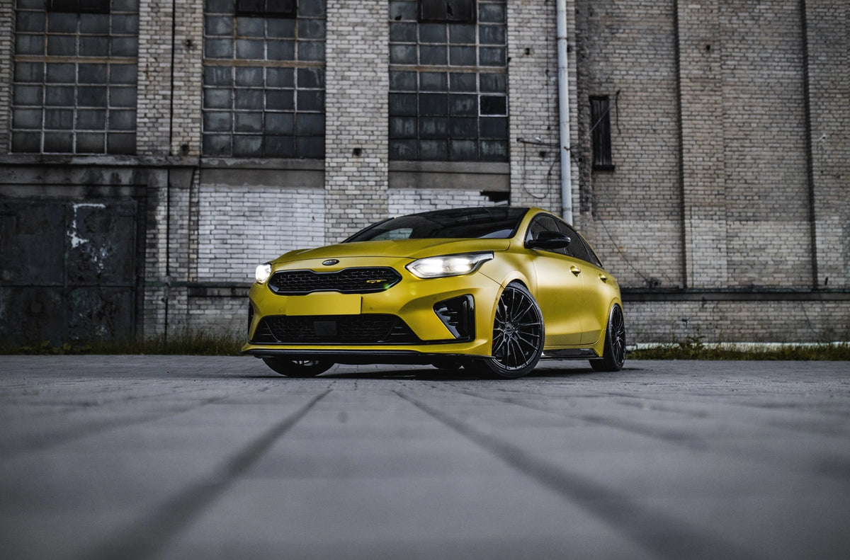 Kia Proceed Concaver CVR7 Platinum Black 1220 9736.webp