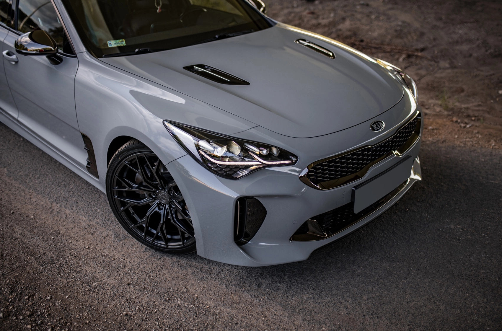 Kia Stinger Concaver CVR1 Carbon Graphite 658 10635.webp