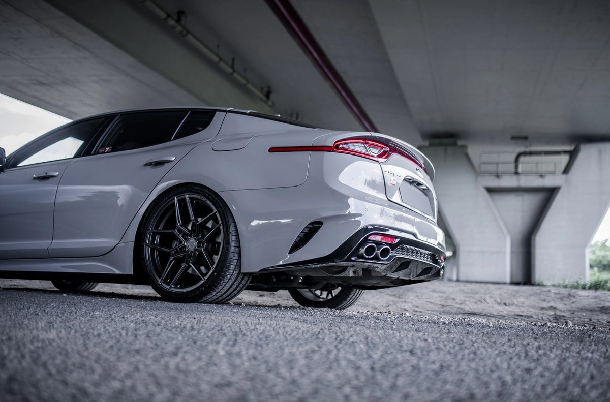 Kia Stinger Concaver CVR5 Carbon Graphite 715 12425.webp