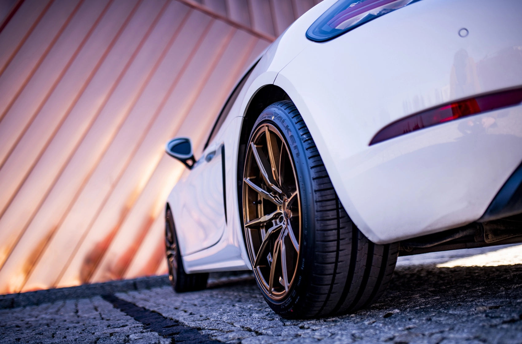 Porsche 718 Concaver CVR4 Brushed Bronze 801 12346.webp