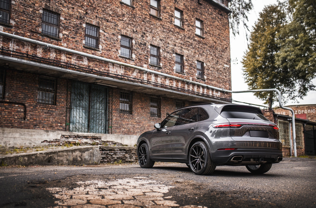 Porsche Cayenne Concaver CVR4 Double Tinted Black 938 14771.webp
