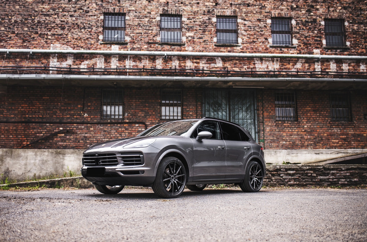 Porsche Cayenne Concaver CVR4 Double Tinted Black 938 5472.webp