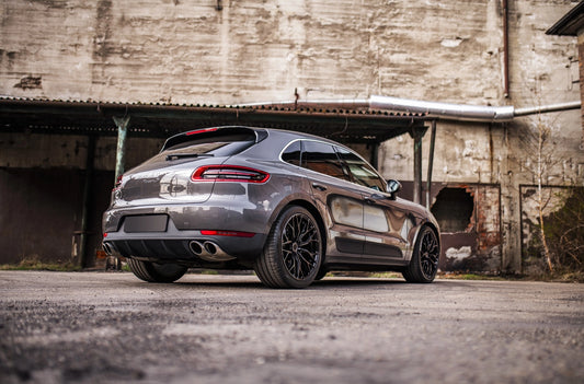 Porsche Macan Concaver CVR1 Double Tinted Black 857 15164.webp 9