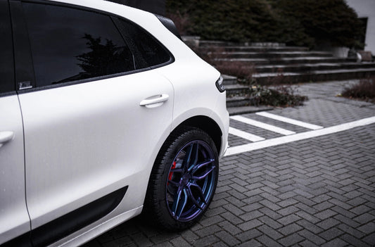 Porsche Macan Concaver CVR3 Gloss Blue Purple Chameleon 1054 2557.webp 2