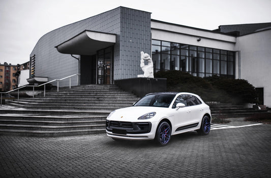 Porsche Macan Concaver CVR3 Gloss Blue Purple Chameleon 1054 4687.webp 7