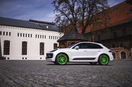 Porsche Macan Concaver CVR3 Matt Green 1074 9869.webp 11