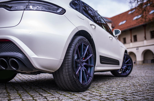 Porsche Macan Concaver CVR4 Gloss Blue Purple Chameleon 965 11345.webp 2