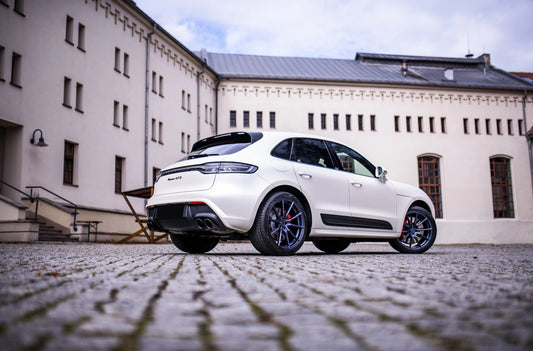 Porsche Macan Concaver CVR4 Gloss Blue Purple Chameleon 965 6471.webp 4