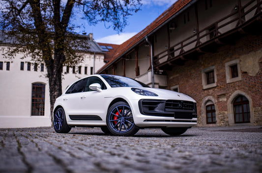 Porsche Macan Concaver CVR4 Gloss Blue Purple Chameleon 965 7488.webp 12