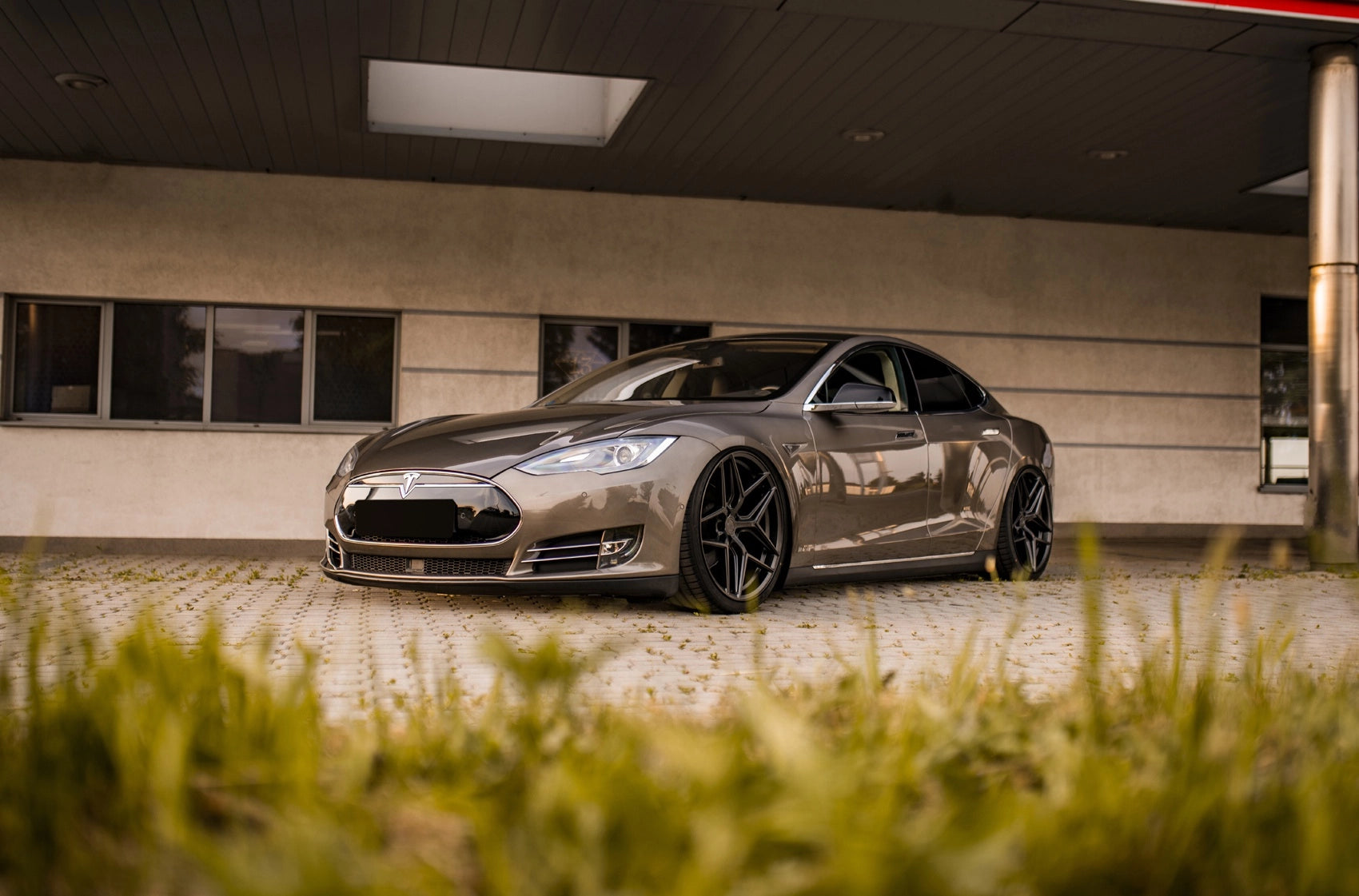 Tesla Model S Concaver CVR2 Carbon Graphite 628 14781.webp