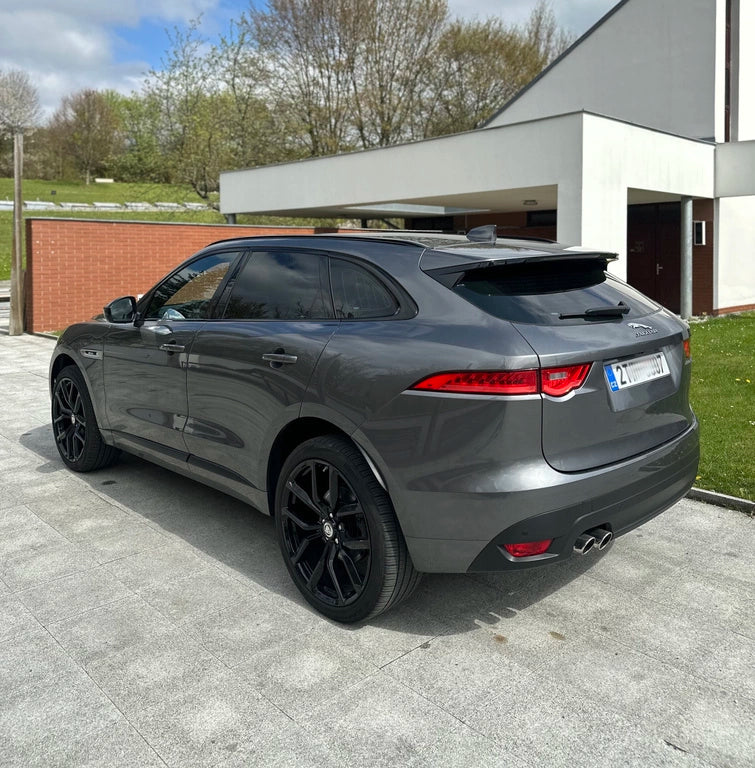 Alu kola pro Land Rover XE328 9.5x22 5x108 ET42 63.4 Black Half Matt | Wheelsup.cz