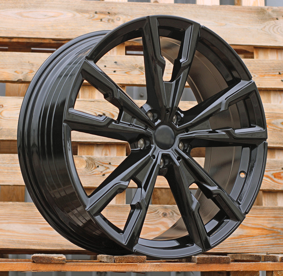 Alu kola pro BMW YF5710 8x20 5x112 ET46 66.6 Black