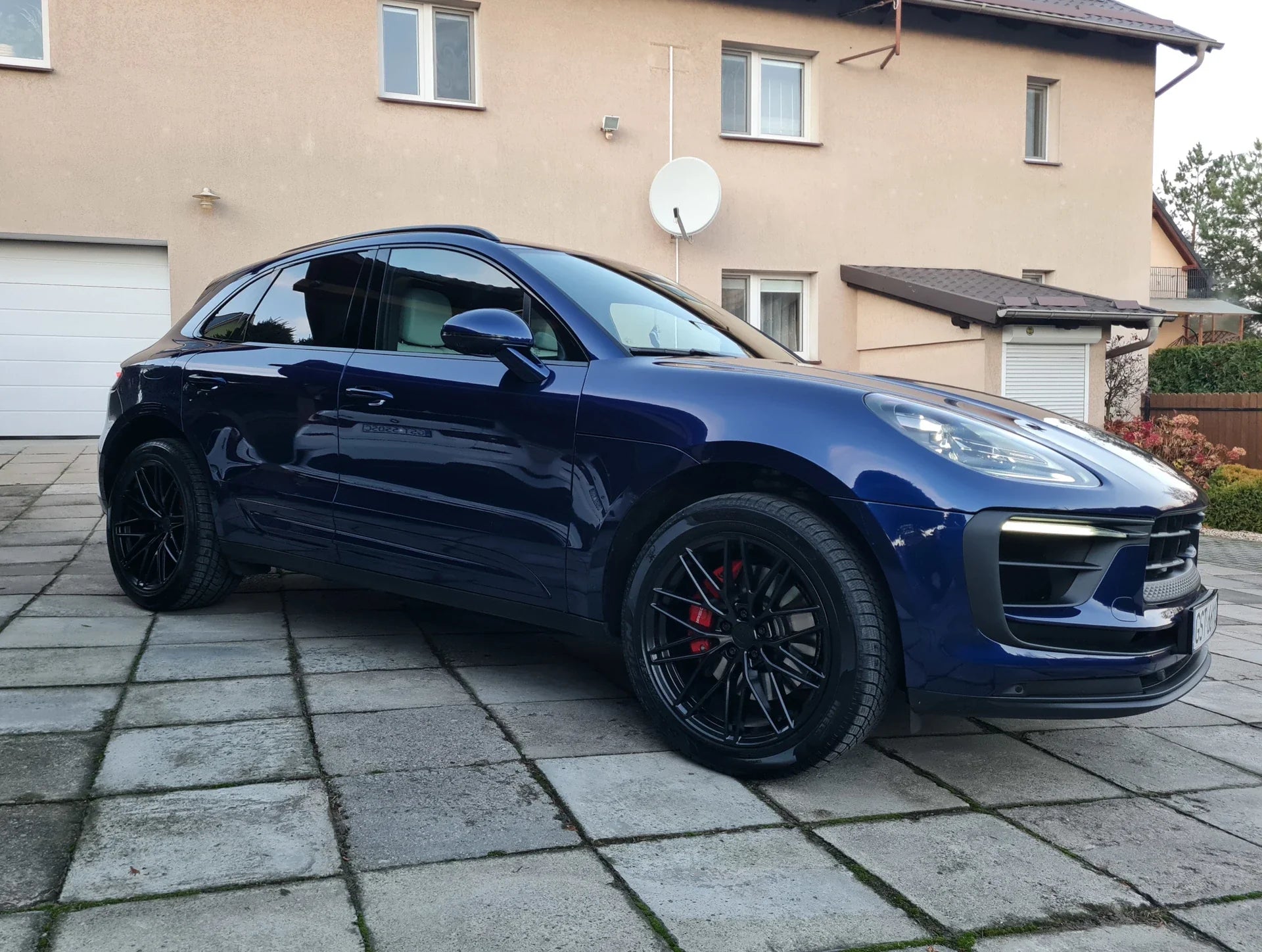Alu kola pro Porsche 3S1067 10x20 5x112 ET19 66.6 Black Half Matt | Wheelsup.cz