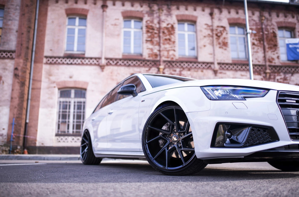 Audi A4 S4 RS4