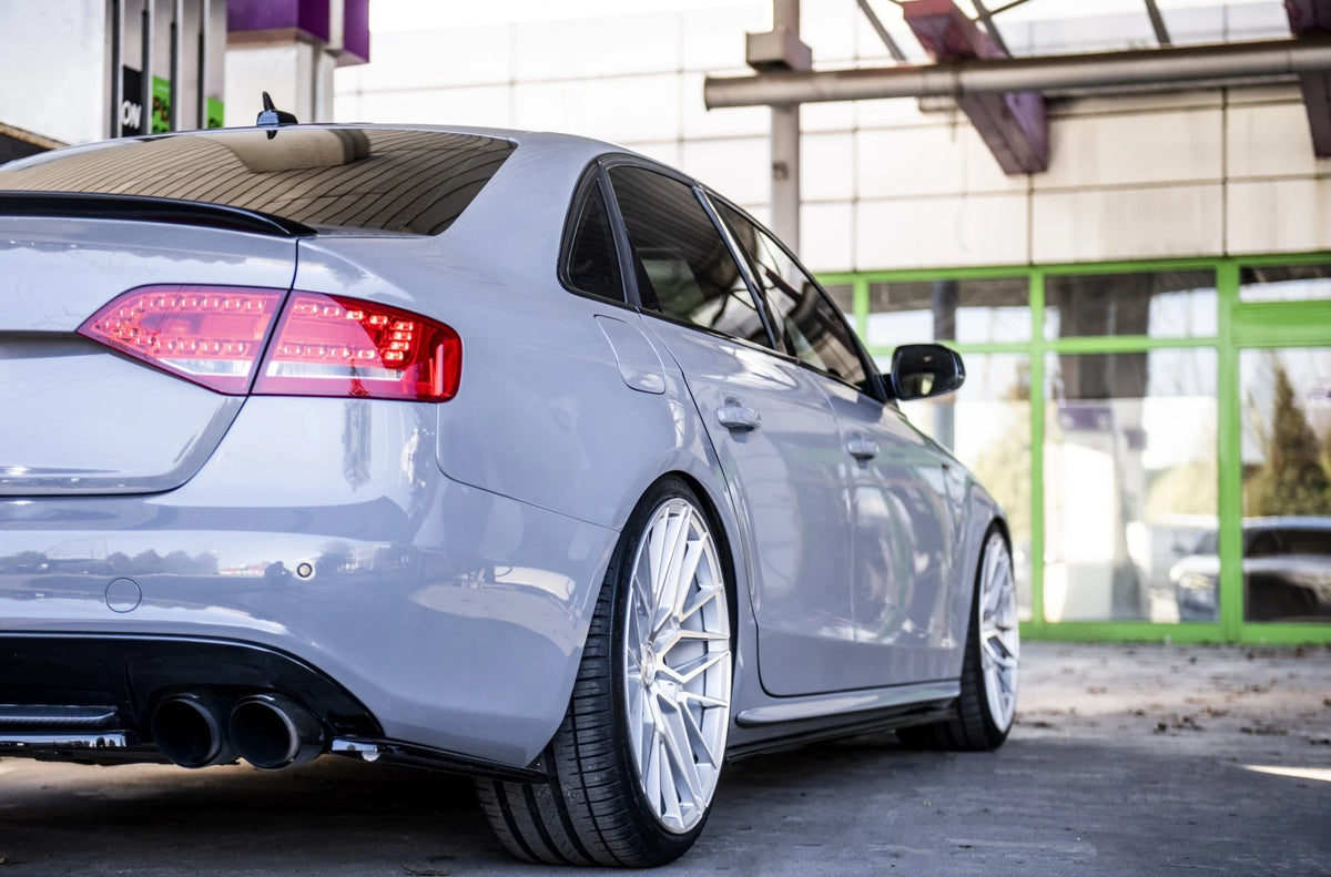 Alu kola Audi A4 S4 RS4 Japan Racing JR38 Silver Machined Face