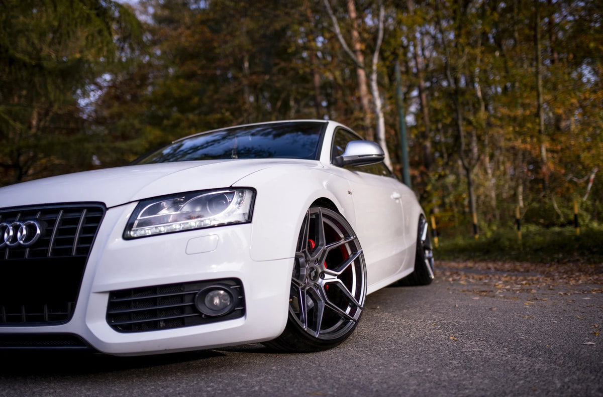 Alu kola Japan Racing JR34 20x9 ET40 5x112 Gloss Black