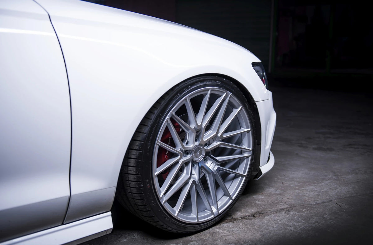 Alu kola Audi A6 S6 RS6 Japan Racing JR38 Silver Machined Face