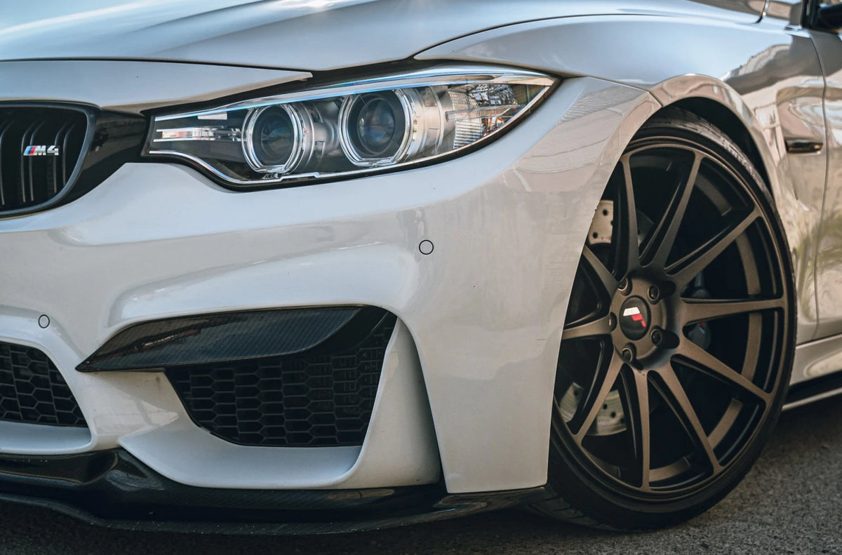 Alu kola BMW 4 Series M4 Japan Racing JR11 Hyper Black