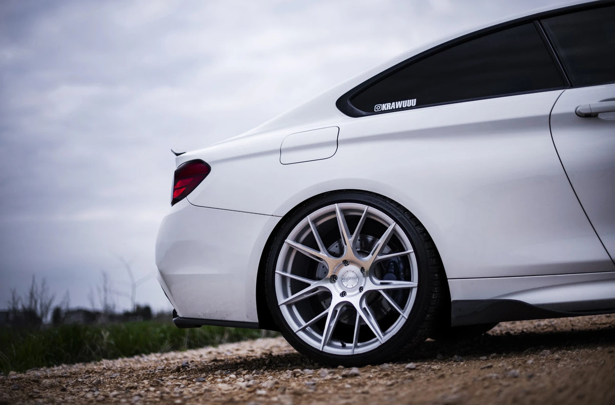 Alu kola BMW 4 Series M4 Japan Racing JR42 Silver
