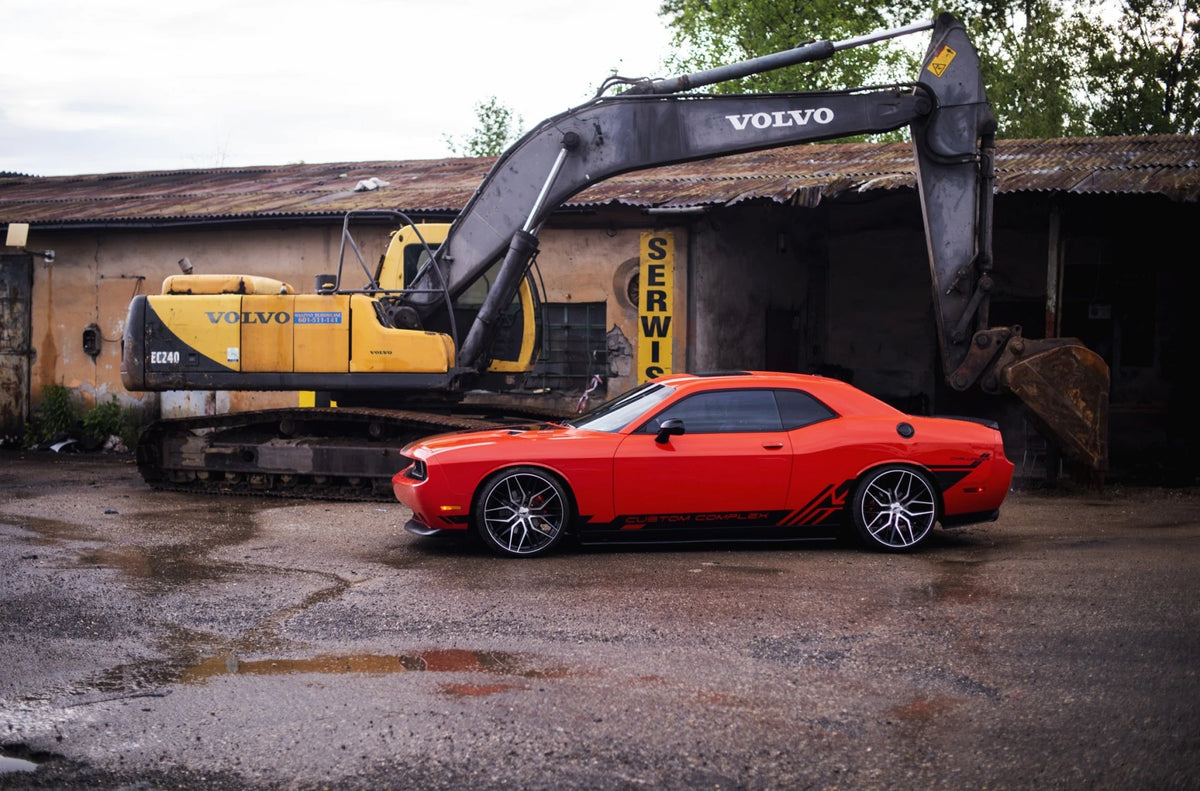 Alu kola Dodge Challenger Japan Racing JR28 Gloss Black Machined Face