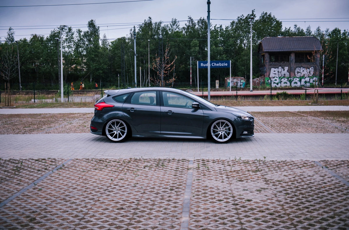 Alu kola Ford Focus ST RS Japan Racing JR36 Silver Machined Face