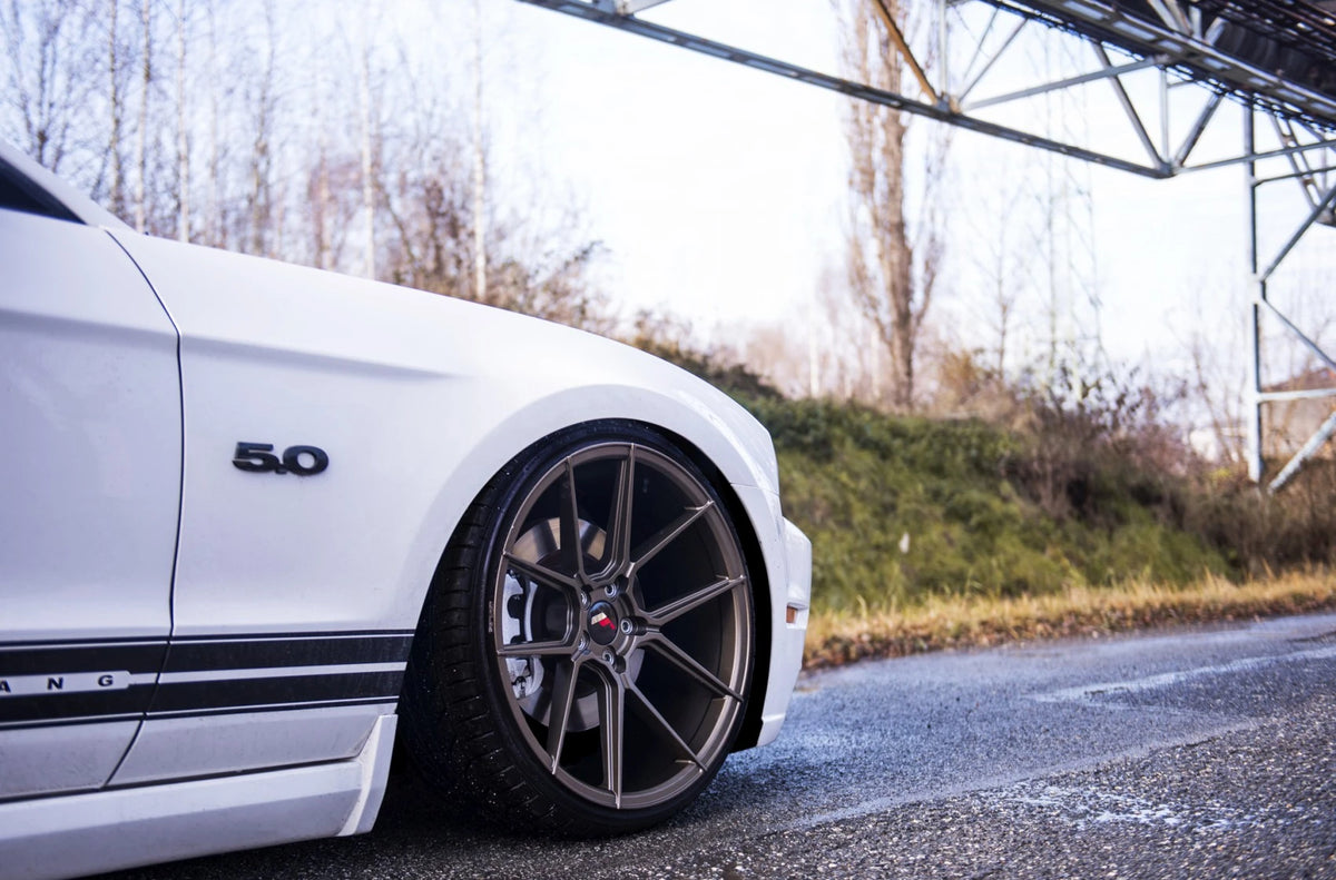 Alu kola Ford Mustang Japan Racing JR30 Matt Bronze