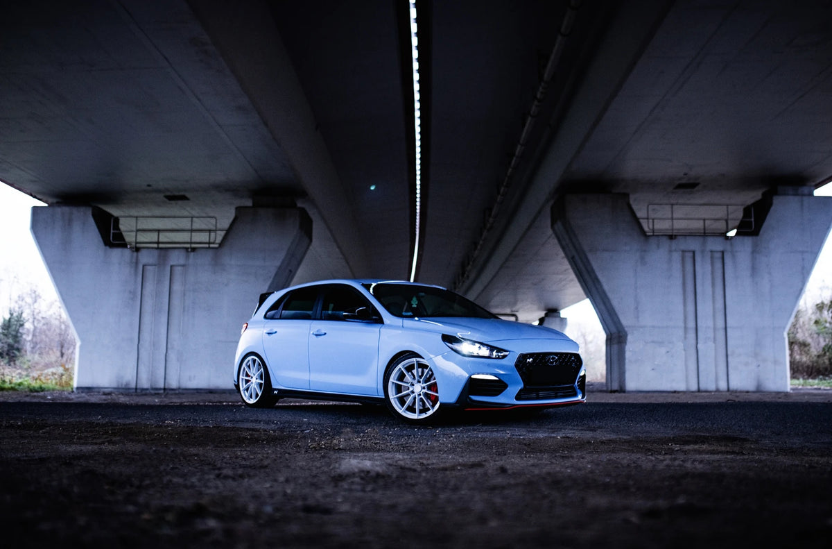 Alu kola Hyundai I30N Japan Racing SL02 White
