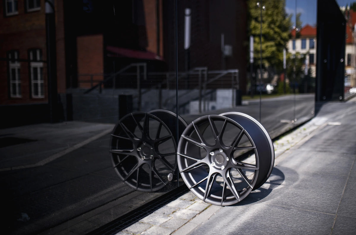 Alu kola Japan Racing JR42 Matt Gun Metal