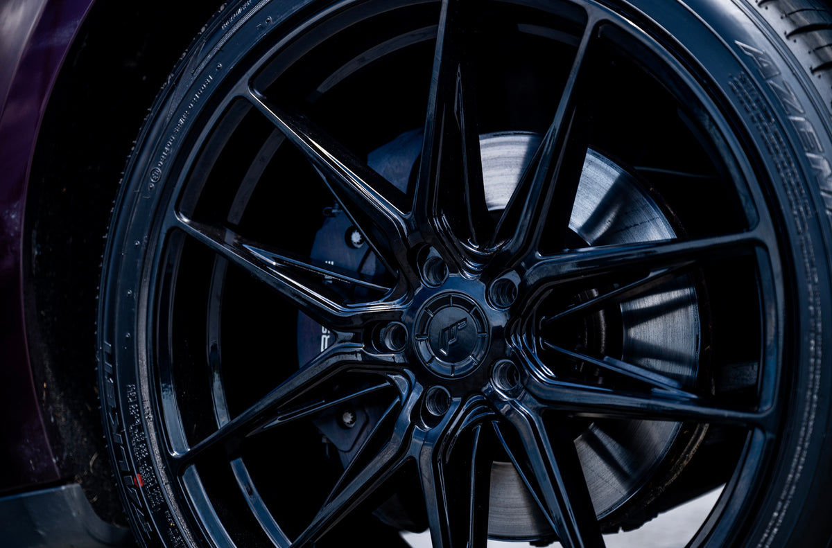 Alu kola Porsche Macan Japan Racing JR44 Gloss Black