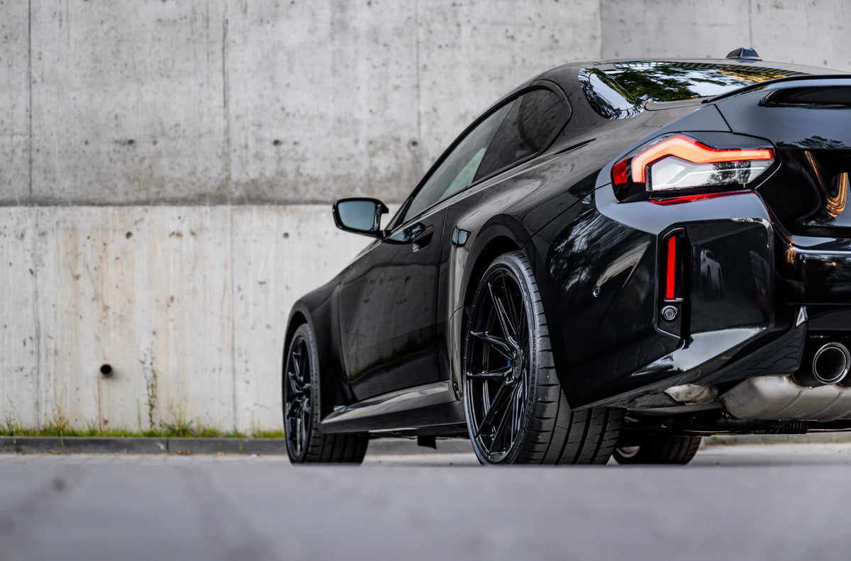 BMW 2 Series / M2