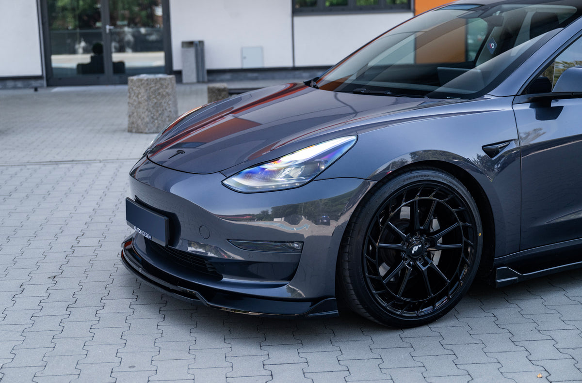 Alu kola Tesla Model 3 Japan Racing JR45 Gloss Black