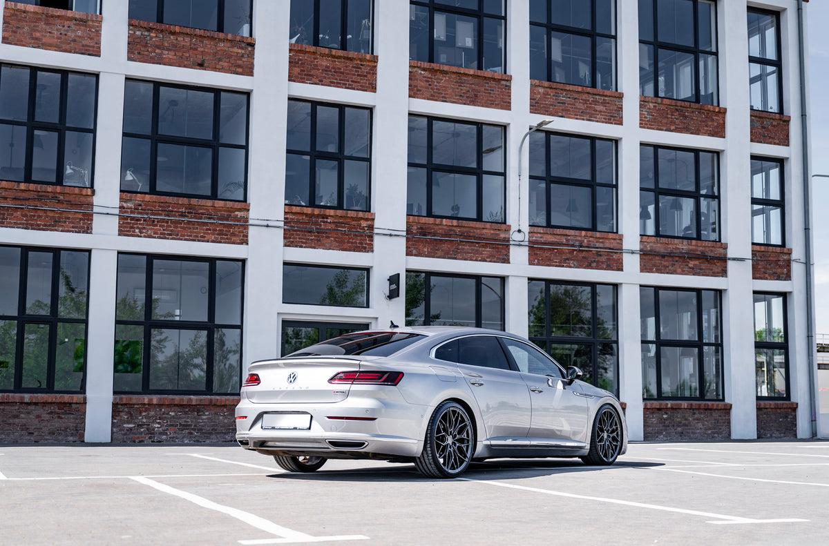 Alu kola Volkswagen Arteon Japan Racing JR46 Hyper Gray