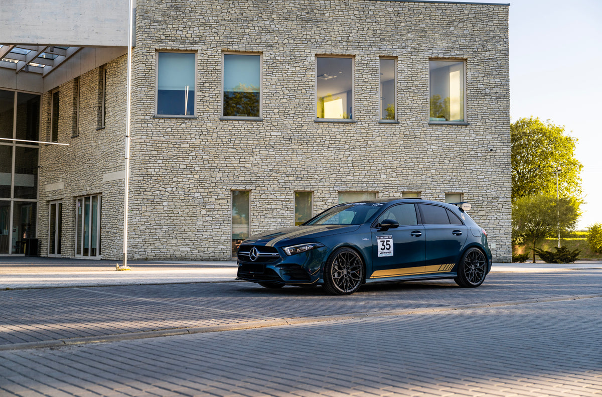 Alu kola Mercedes-Benz A Class / A35 / A45 Japan Racing JR46 Hyper Gray