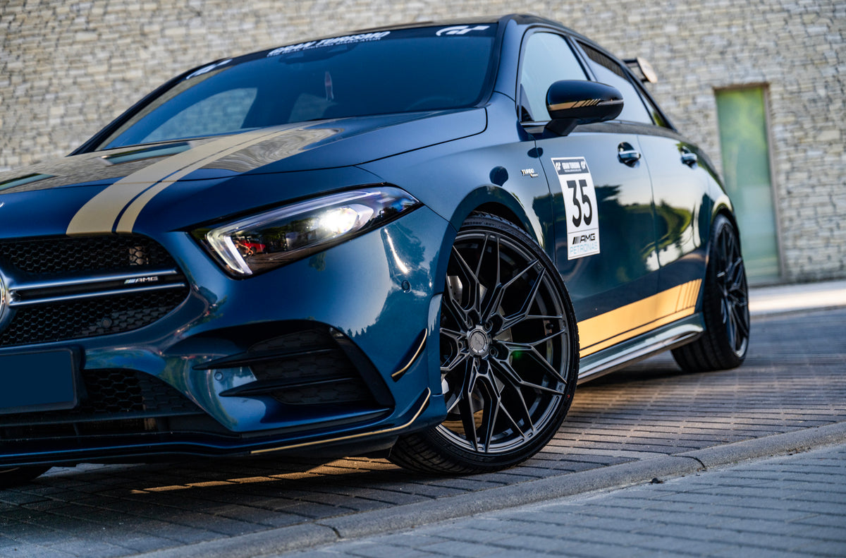 Alu kola Mercedes-Benz A Class / A35 / A45 Japan Racing JR46 Hyper Gray