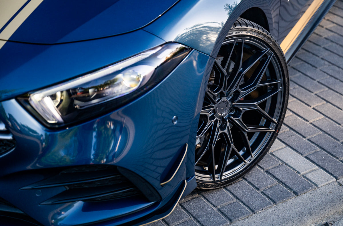 Alu kola Mercedes-Benz A Class / A35 / A45 Japan Racing JR46 Hyper Gray