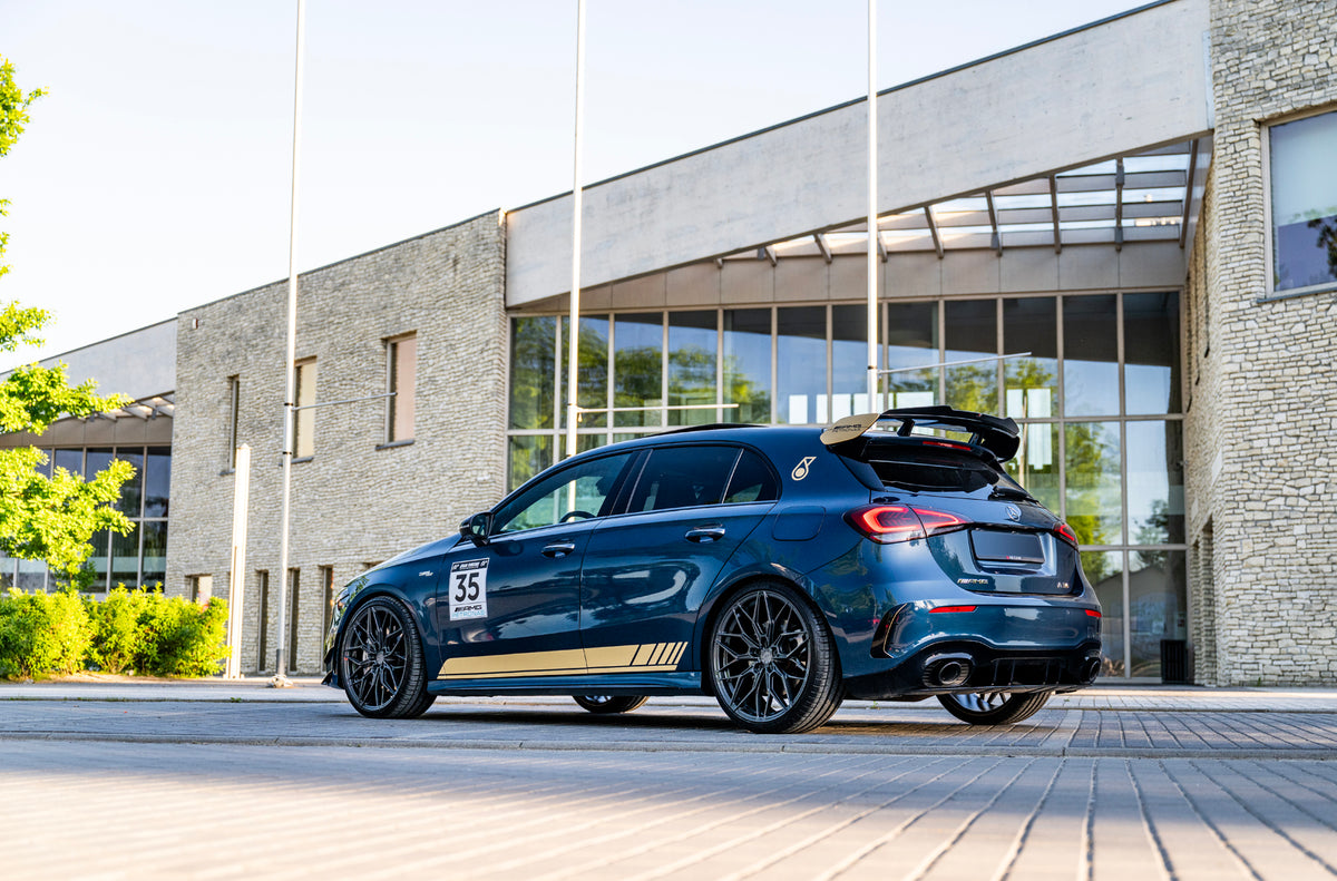 Alu kola Mercedes-Benz A Class / A35 / A45 Japan Racing JR46 Hyper Gray