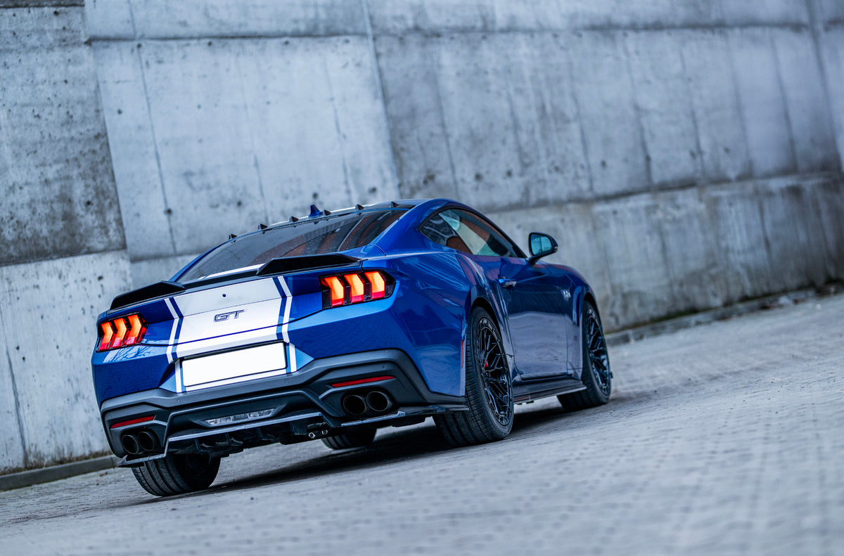 Alu kola Ford Mustang Japan Racing JR48 Gloss Black