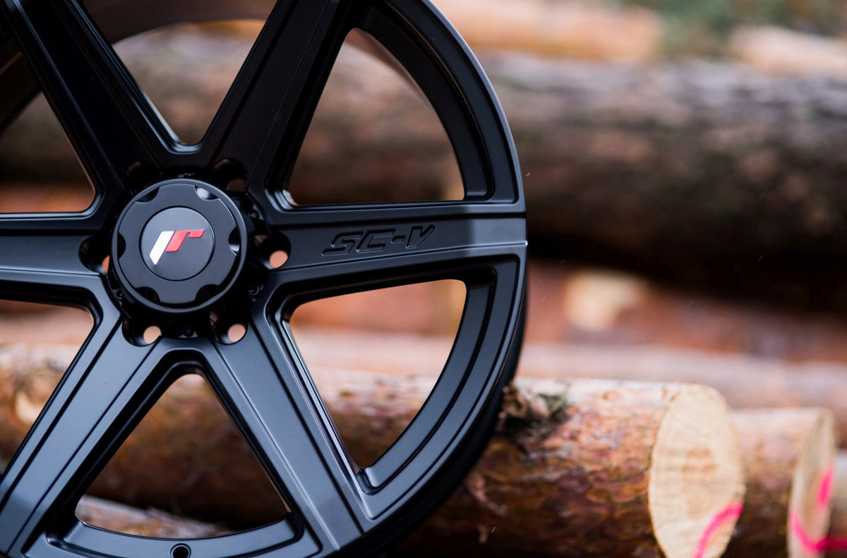 Alu kola Japan Racing JRX6 Matt Black