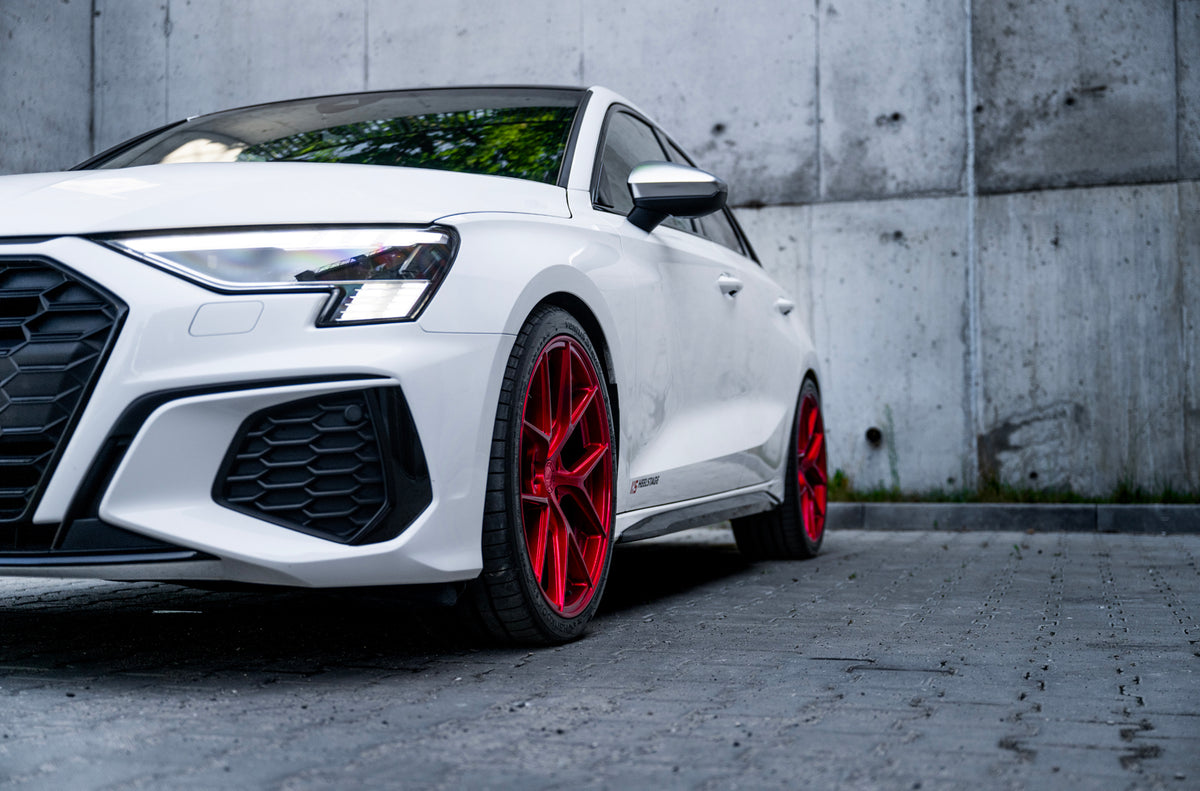 Alu kola Audi A3 / S3 / RS3 Japan Racing SL01 Gloss Candy Apple Red