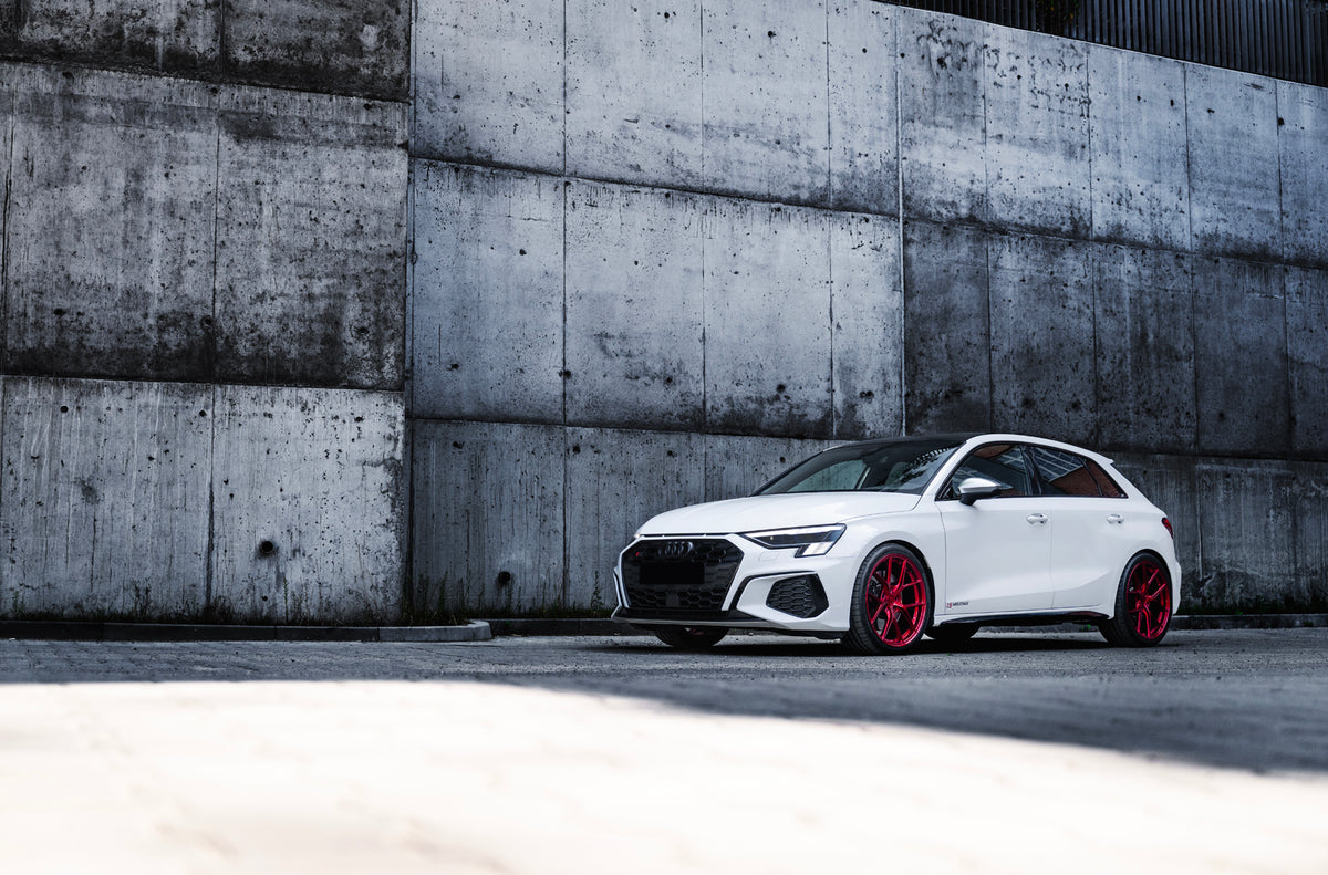 Alu kola Audi A3 / S3 / RS3 Japan Racing SL01 Gloss Candy Apple Red