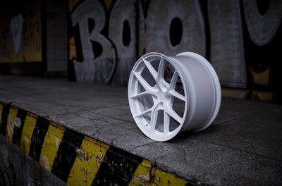 Cerchi in lega Japan Racing SL-01 8.5x19 5x114.3 ET45 72.6 Bianco