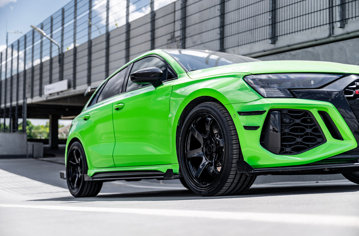 Alu kola Audi A3 / S3 / RS3 Japan Racing SL03 Gloss Black