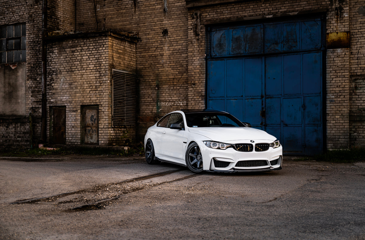 BMW 4 Series / M4